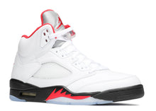 Load image into Gallery viewer, AIR JORDAN 5 RETRO 2020 &#39;FIRE RED&#39;
